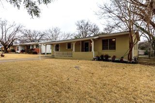 1214 Burleson Street, Grand Prairie, TX 75050