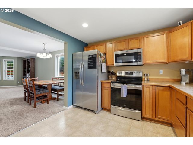 46725 Se GEORGE Rd, Estacada, OR 97023