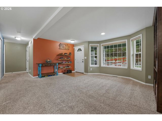 46725 Se GEORGE Rd, Estacada, OR 97023