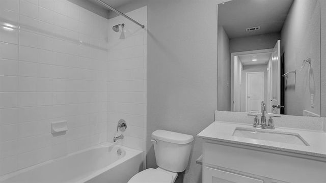 10509 Red Thistle Drive, Oklahoma City, OK 73114