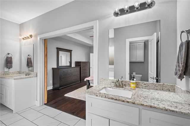 602 Ashley Circle, Cave Springs, AR 72718