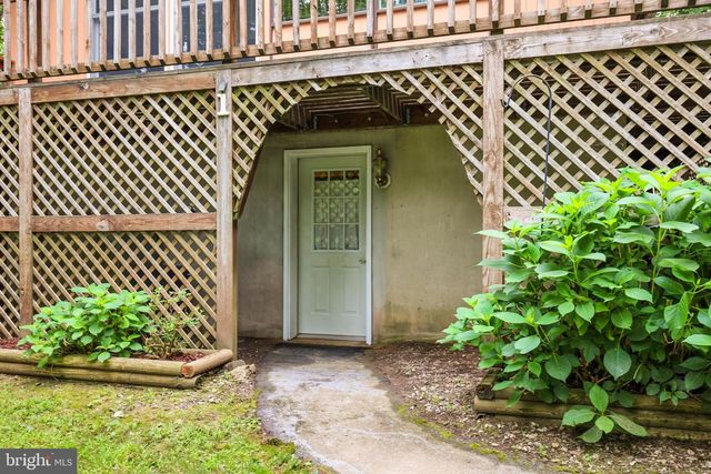 1 FAWN TRL, Fairfield, PA 17320