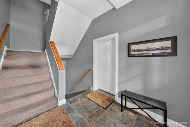 4711 N Malden Street 2S, Chicago, IL 60640