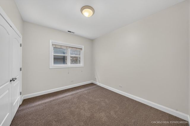 4711 N Malden Street 2S, Chicago, IL 60640