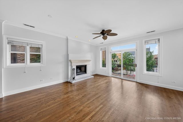 4711 N Malden Street 2S, Chicago, IL 60640