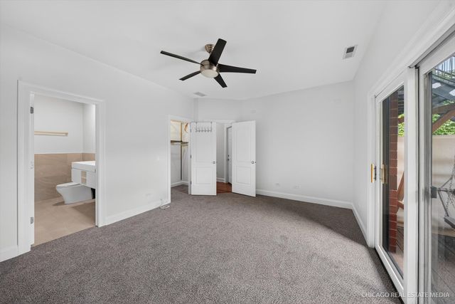 4711 N Malden Street 2S, Chicago, IL 60640