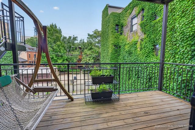 4711 N Malden Street 2S, Chicago, IL 60640
