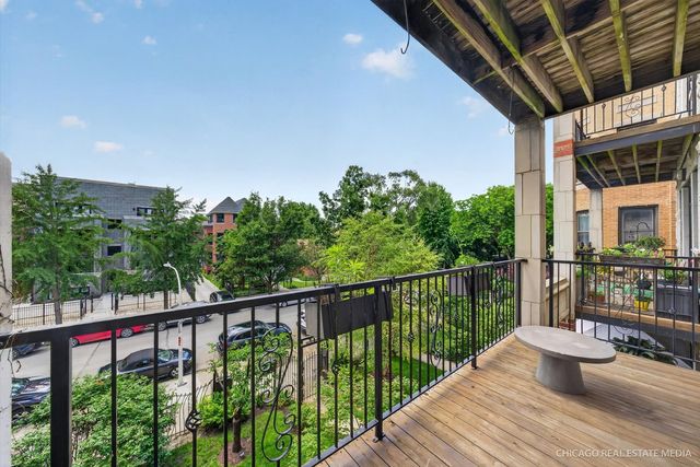 4711 N Malden Street 2S, Chicago, IL 60640