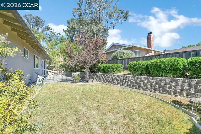 6 Windhaven Court, Pleasant Hill, CA 94523