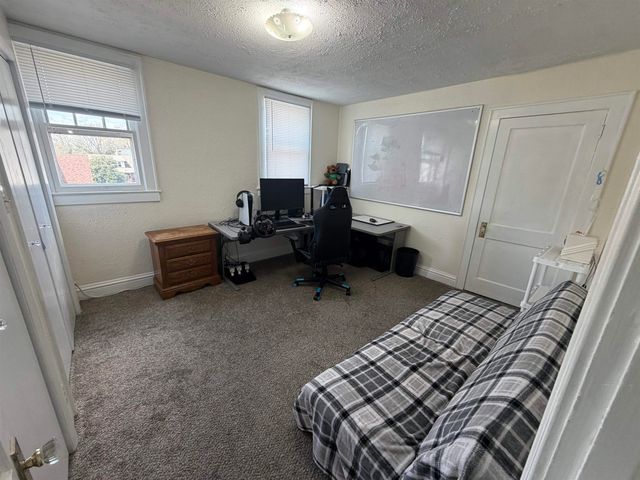 272 S Walnut Street, Huntington, WV 25705