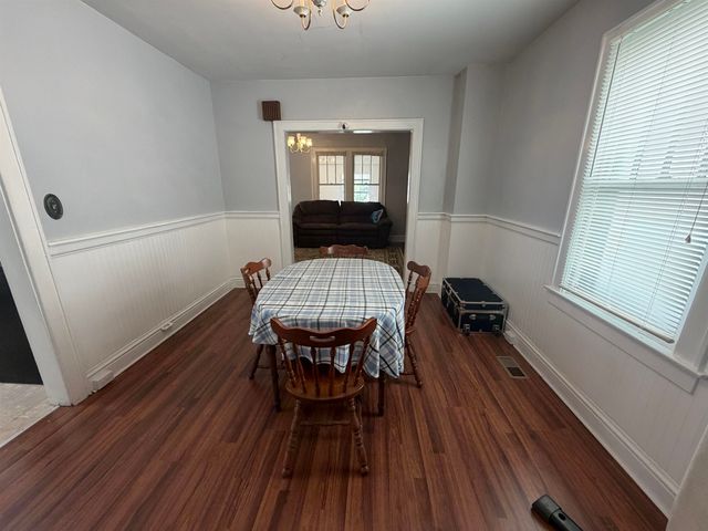 272 S Walnut Street, Huntington, WV 25705