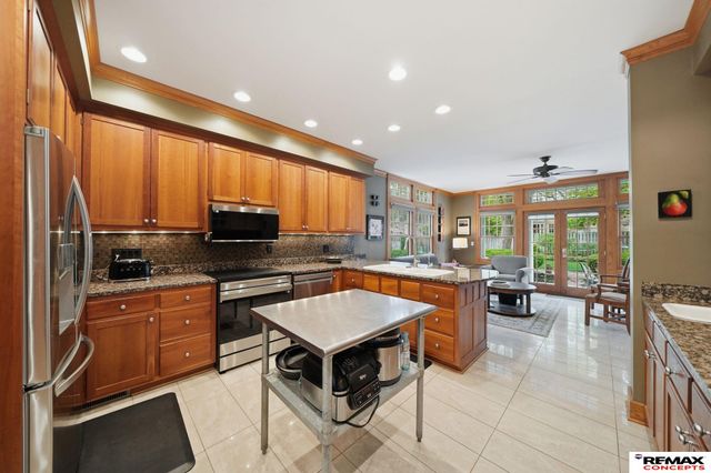 2741 Stratford Avenue, Lincoln, NE 68502