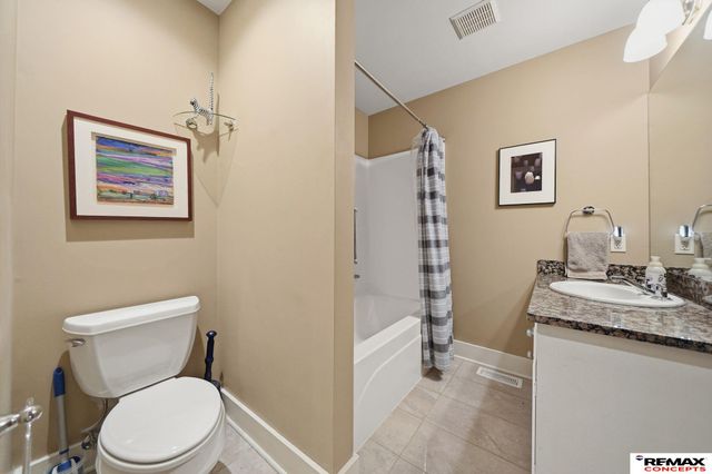 2741 Stratford Avenue, Lincoln, NE 68502