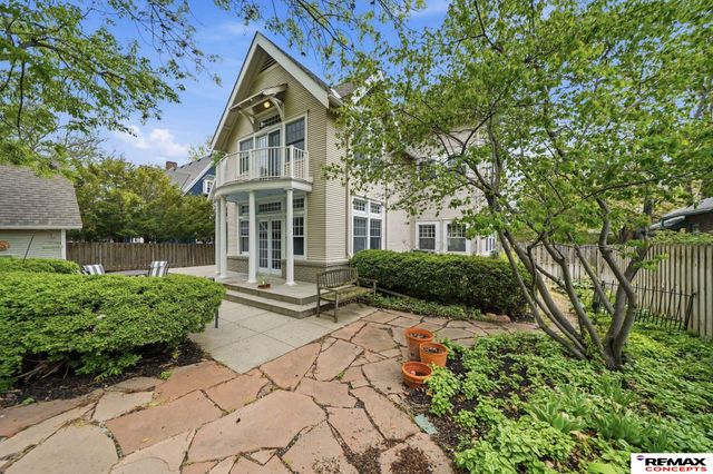 2741 Stratford Avenue, Lincoln, NE 68502
