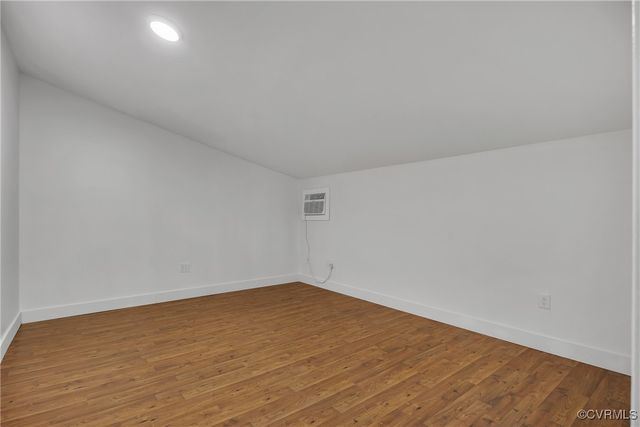 8253 Bell Creek Rd, Mechanicsville, VA 23111