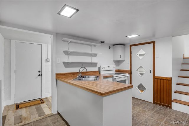 8253 Bell Creek Rd, Mechanicsville, VA 23111