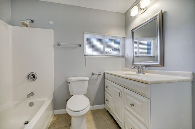 501 Wilmington Drive, Bellaire, TX 77401