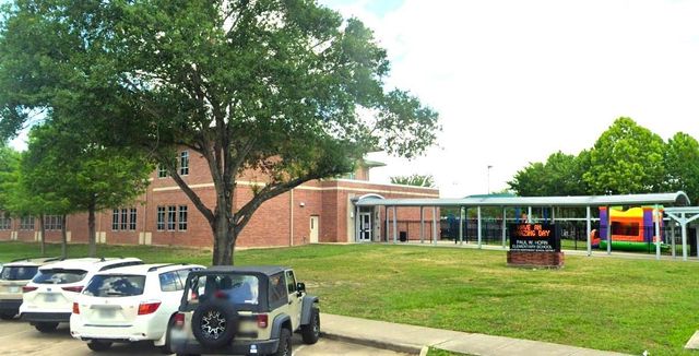 501 Wilmington Drive, Bellaire, TX 77401