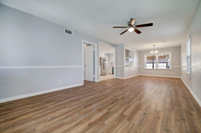 501 Wilmington Drive, Bellaire, TX 77401