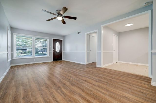 501 Wilmington Drive, Bellaire, TX 77401