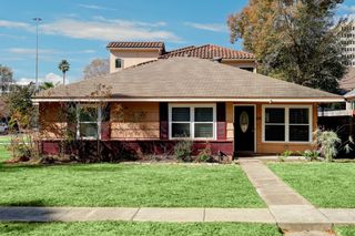 501 Wilmington Drive, Bellaire, TX 77401