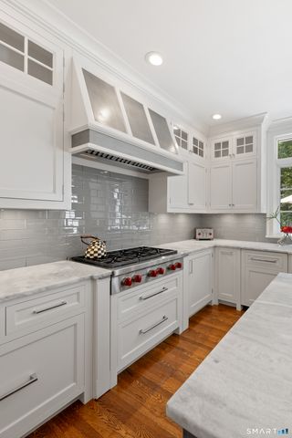 73 Foggwood Circle, Fairfield, CT 06824