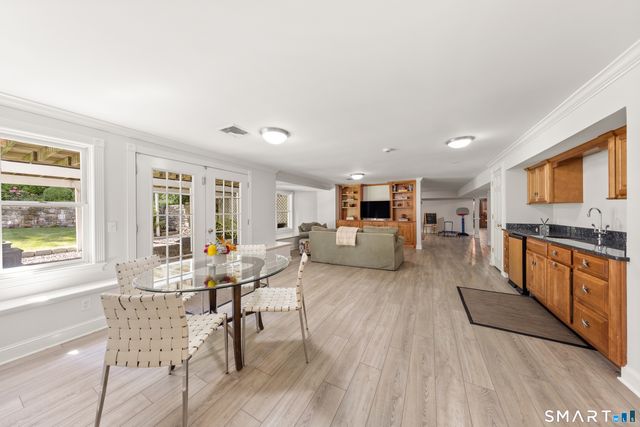 73 Foggwood Circle, Fairfield, CT 06824