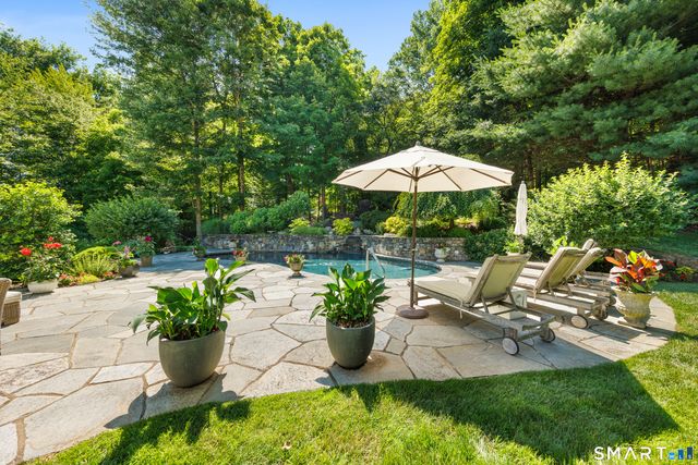 73 Foggwood Circle, Fairfield, CT 06824