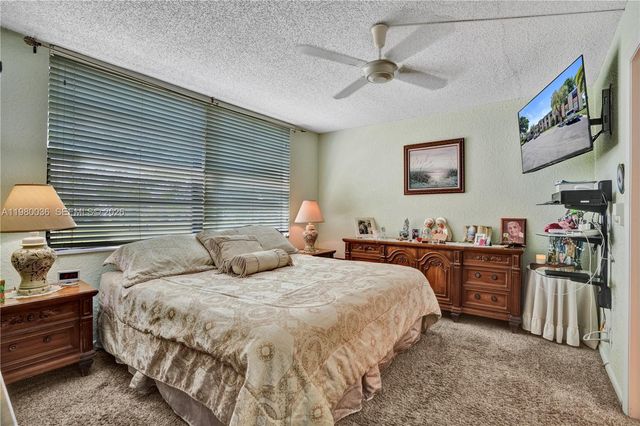 7400 NW 18th Street 204, Margate, FL 33063