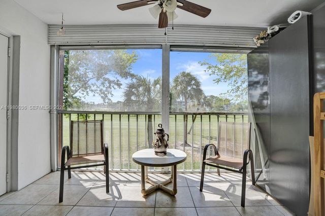 7400 NW 18th Street 204, Margate, FL 33063