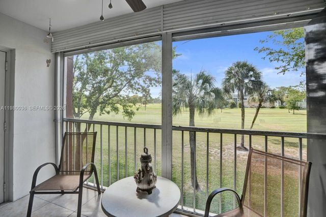 7400 NW 18th Street 204, Margate, FL 33063