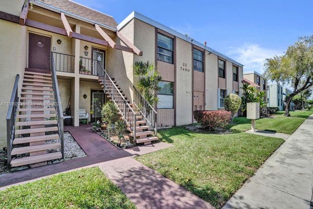 7400 NW 18th Street 204, Margate, FL 33063