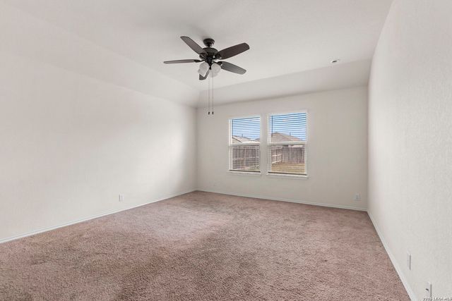 4218 Busbee Flds, St Hedwig, TX 78152