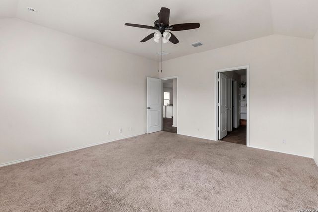 4218 Busbee Flds, St Hedwig, TX 78152