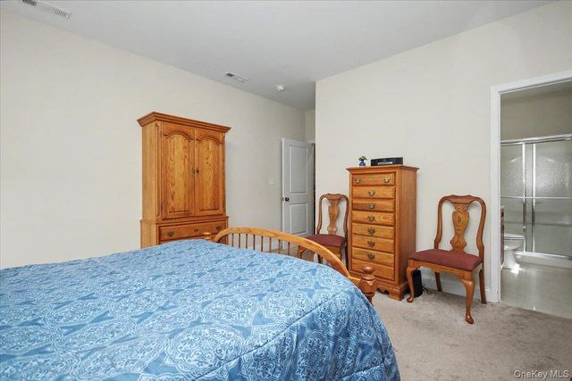 4 Alex Court, Highland, NY 12528