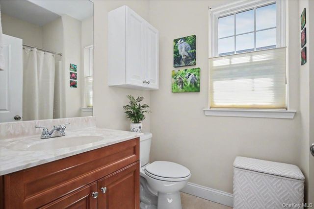 4 Alex Court, Highland, NY 12528