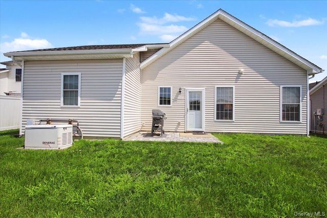 4 Alex Court, Highland, NY 12528