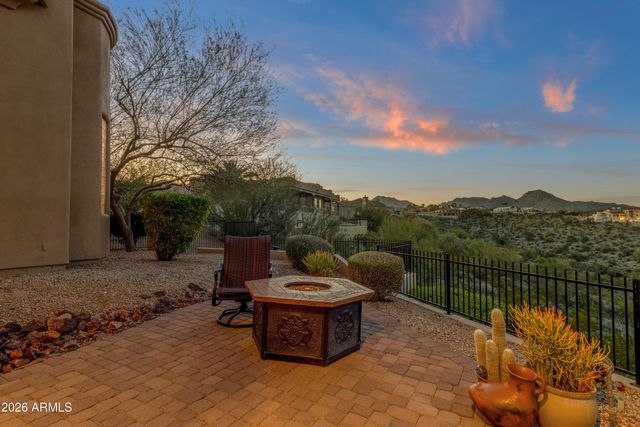 15855 N CERRO ALTO Drive, Fountain Hills, AZ 85268