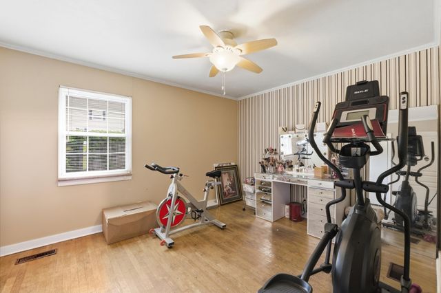 807 Tennessee Avenue, Athens, TN 37303