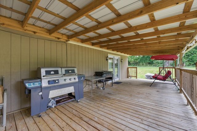 807 Tennessee Avenue, Athens, TN 37303