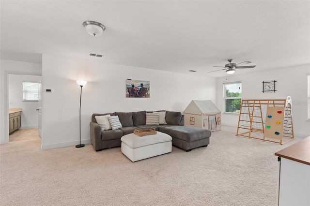 635 NEPTUNE DRIVE, Groveland, FL 34736