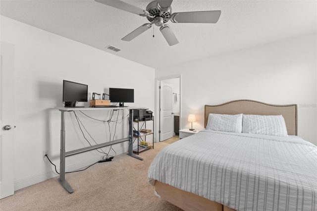 635 NEPTUNE DRIVE, Groveland, FL 34736