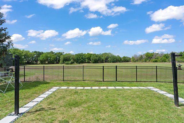 635 NEPTUNE DRIVE, Groveland, FL 34736