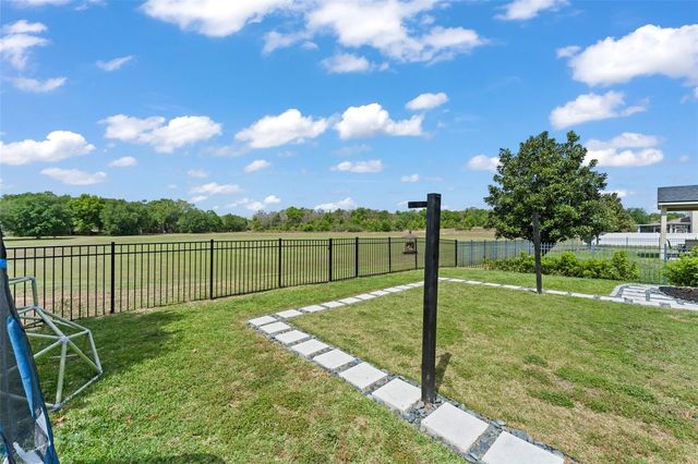 635 NEPTUNE DRIVE, Groveland, FL 34736