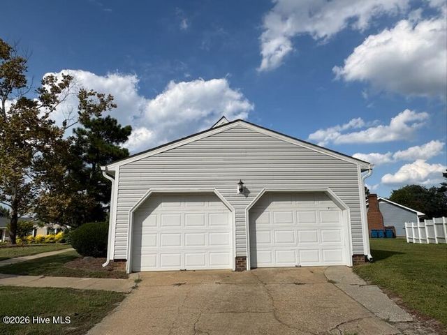 300 Westfield Drive, Dunn, NC 28334