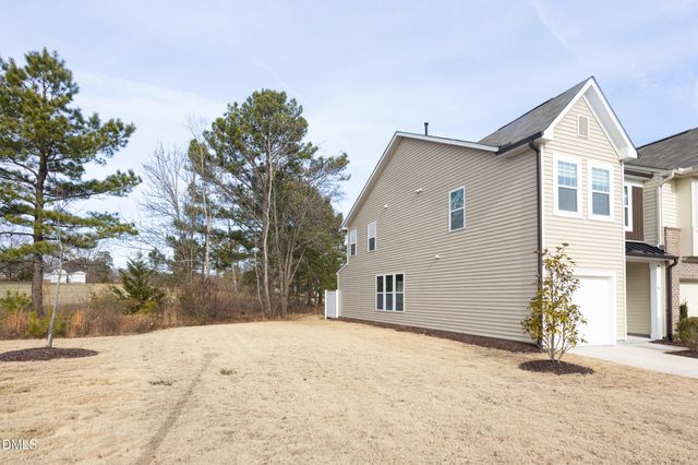 54 Wildflower Circle, Clayton, NC 27520