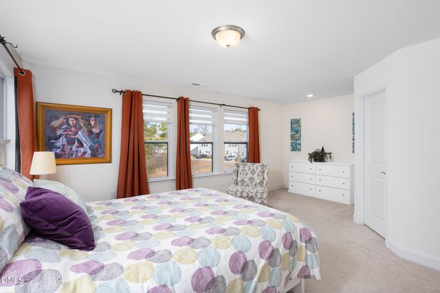 54 Wildflower Circle, Clayton, NC 27520