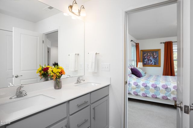 54 Wildflower Circle, Clayton, NC 27520