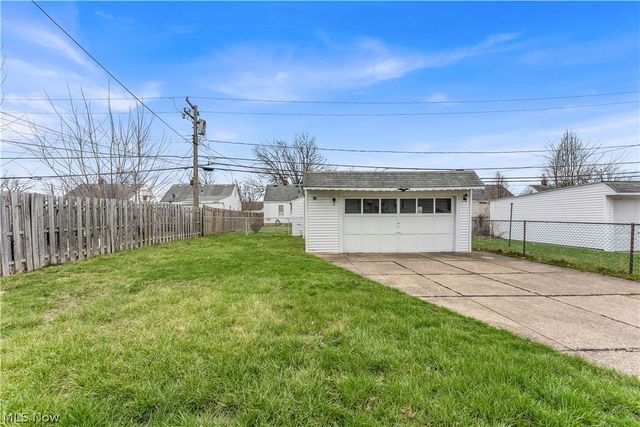 20550 Wilmore Avenue, Euclid, OH 44123