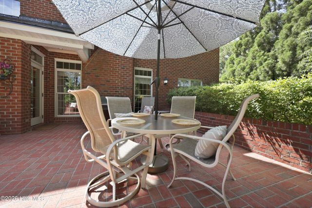 4105 Sterling Trace Drive, Winterville, NC 28590